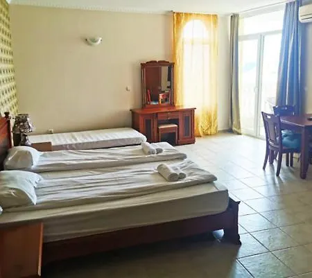 Marina Sunrise Aparthotel *